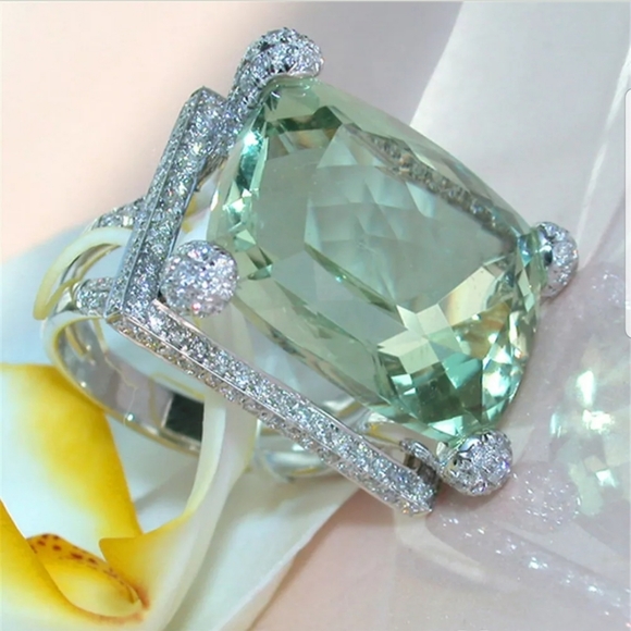 Huitan Jewelry - New silver prehnite&white topaz ring